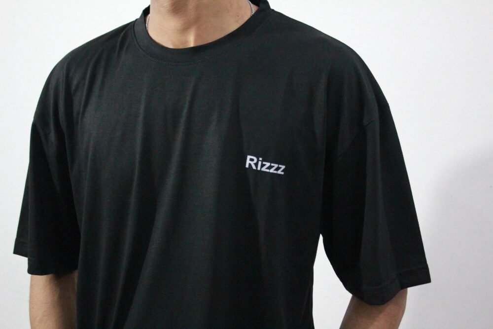 Oversized graphic T-Shirt black color - Image 4